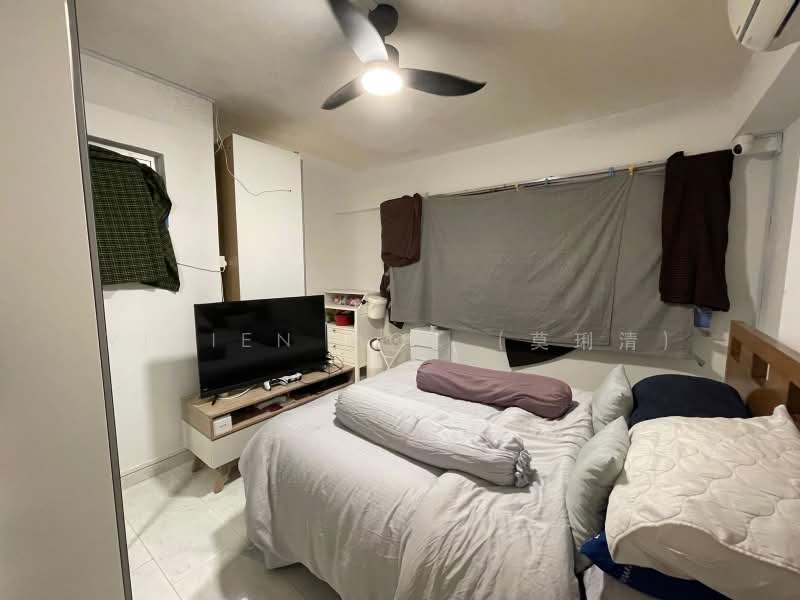 481 Pasir Ris Drive 4, 481 Pasir Ris Drive 4, Room Rental, 100 sqft, HDB Flat For Rent, by Vivien Mok (莫琍清), 500206340 - Bedroom - PropertyGuru.com.sg