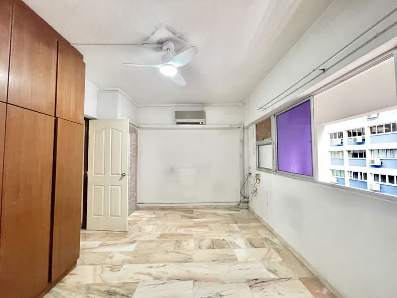 106 Jalan Rajah, 106 Jalan Rajah, 3 Bedrooms, 1,614 sqft, HDB Flat For Sale, by Gan Sok Hoon, 500206348 - Master room - PropertyGuru.com.sg