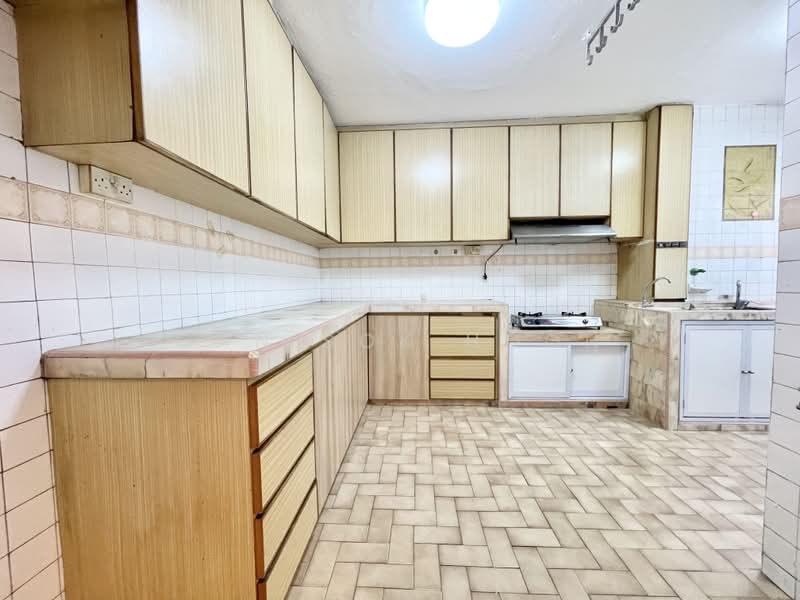 106 Jalan Rajah, 106 Jalan Rajah, 3 Bedrooms, 1,614 sqft, HDB Flat For Sale, by Gan Sok Hoon, 500206348 - Kitchen - PropertyGuru.com.sg