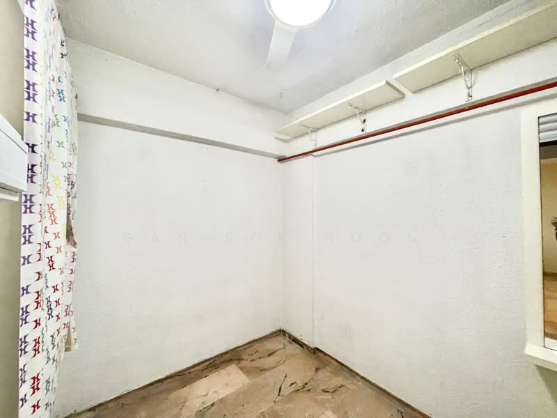 106 Jalan Rajah, 106 Jalan Rajah, 3 Bedrooms, 1,614 sqft, HDB Flat For Sale, by Gan Sok Hoon, 500206348 - Small room on level 1 - PropertyGuru.com.sg