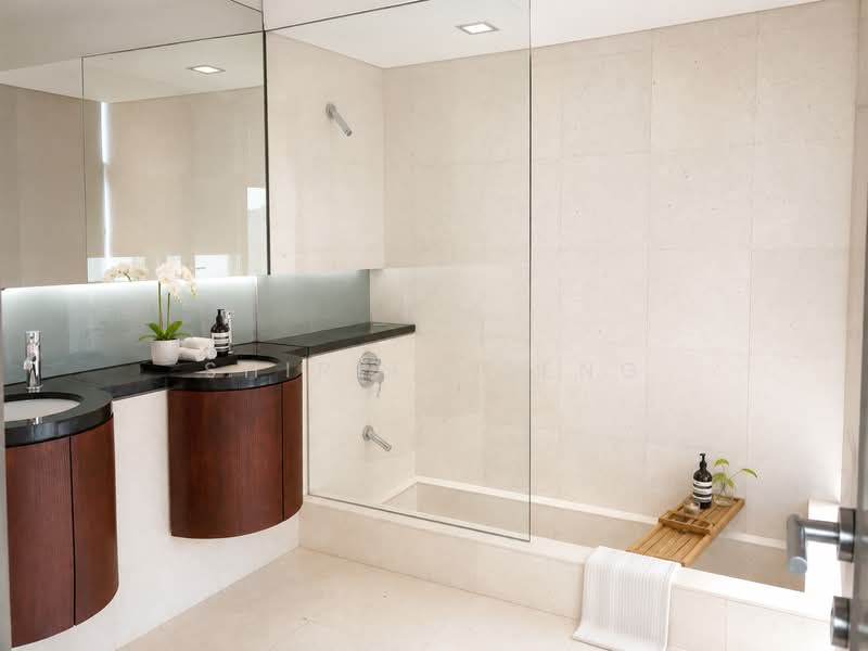 The Lincoln Modern, 20 Lincoln Road, 4 Bedrooms, 2,860 sqft, Apartment For Rent, by Shirley Seng, 500206380 - Bathroom - PropertyGuru.com.sg
