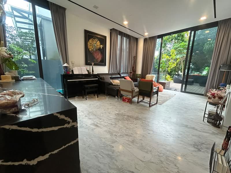 Dyson Road, Dyson Road, 5 Bedrooms, 4,633 sqft, Semi-Detached House For Sale, by Jeslyn Lim, 500206386 - PropertyGuru.com.sg