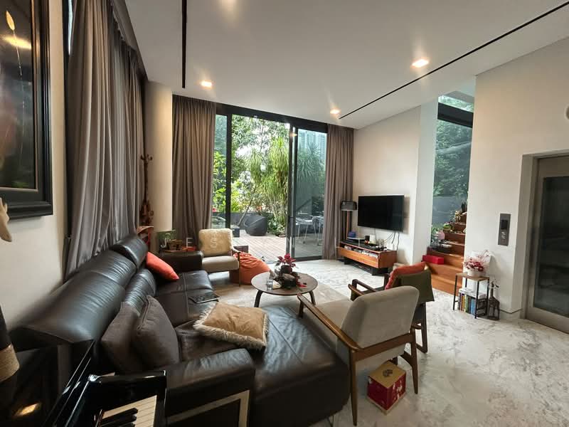 Dyson Road, Dyson Road, 5 Bedrooms, 4,633 sqft, Semi-Detached House For Sale, by Jeslyn Lim, 500206386 - PropertyGuru.com.sg