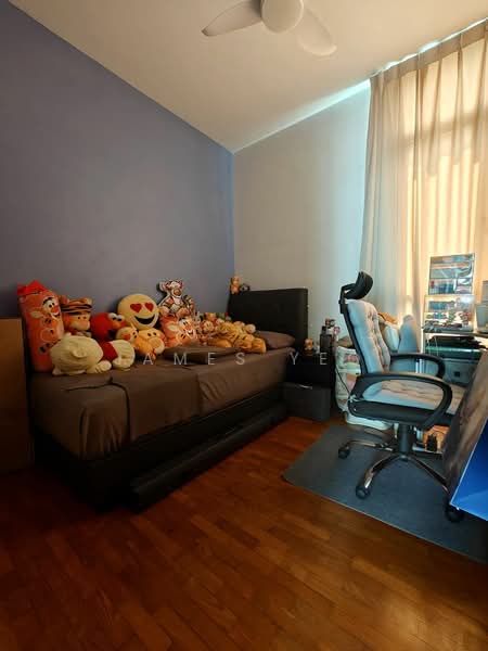 Lilydale, 556 Yishun Ave 6, 3 Bedrooms, 1,270 sqft, Condominium For Sale, by James Yeo, 500206402 - Bedroom - PropertyGuru.com.sg