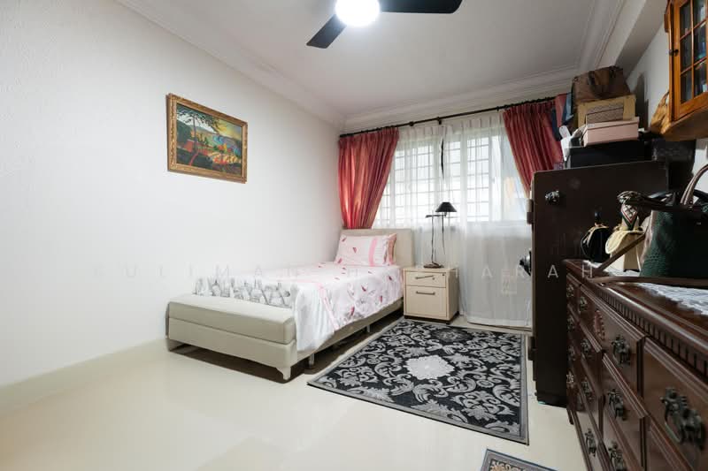 601 Bedok Reservoir Road, 601 Bedok Reservoir Road, 3 Bedrooms, 1,302 sqft, HDB Flat For Sale, by Suliman Harharah, 500206406 - Bedroom - PropertyGuru.com.sg