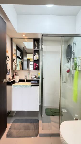 107B Bidadari Park Drive, 107B Bidadari Park Drive, 4 Bedrooms, 1,292 sqft, HDB Flat For Sale, by James Yeo, 500206415 - Bathroom - PropertyGuru.com.sg