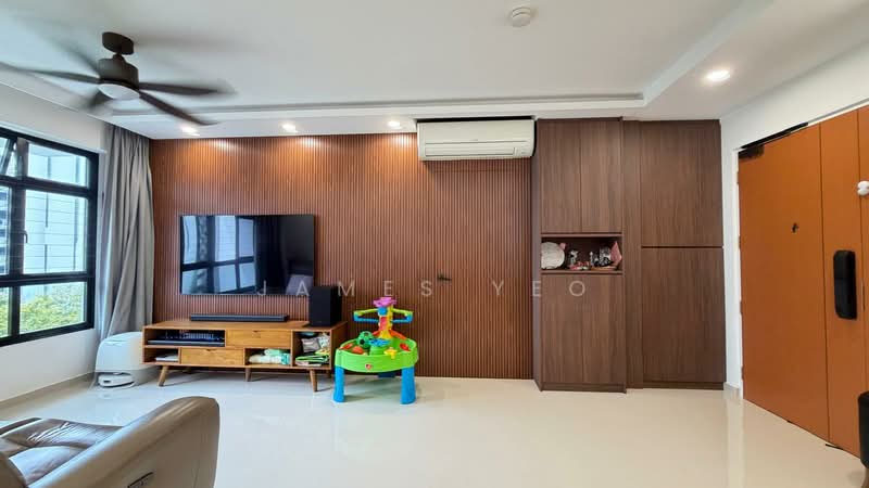 107B Bidadari Park Drive, 107B Bidadari Park Drive, 4 Bedrooms, 1,292 sqft, HDB Flat For Sale, by James Yeo, 500206415 - Living Room - PropertyGuru.com.sg