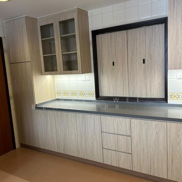 Gallop Gables, 76 Farrer Road, Tanglin / Holland / Bukit Timah, 5 Bedrooms, 2,851 sqft, Condominium For Rent, by SIAH GEOK CHOO, 500206418 - Kitchen - PropertyGuru.com.sg