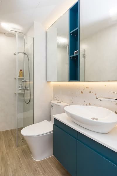 Hillview Regency, 26 Bukit Batok East Avenue 2, 3 Bedrooms, 1,195 sqft, Condominium For Sale, by Joseph Ang, 500206419 - Bathroom - PropertyGuru.com.sg