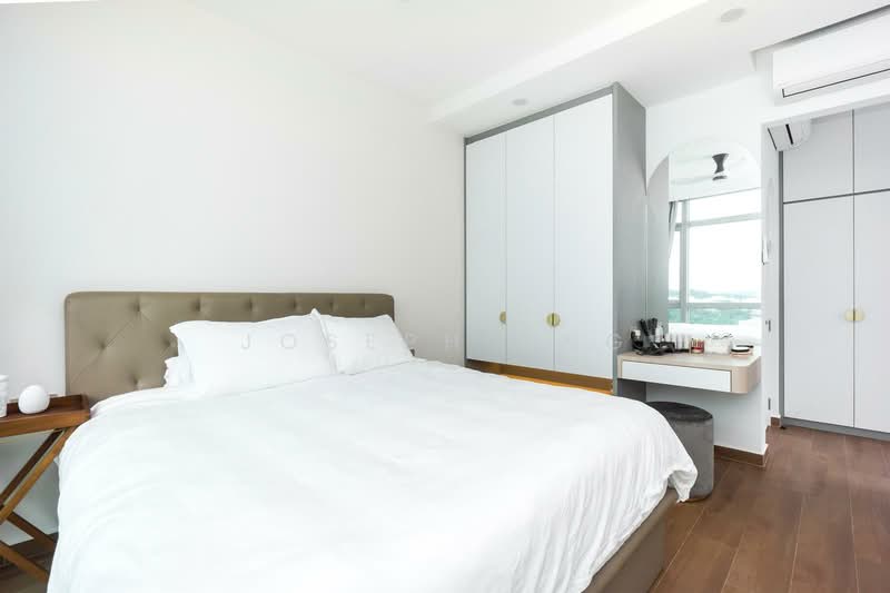 Hillview Regency, 26 Bukit Batok East Avenue 2, 3 Bedrooms, 1,195 sqft, Condominium For Sale, by Joseph Ang, 500206419 - Bedroom - PropertyGuru.com.sg