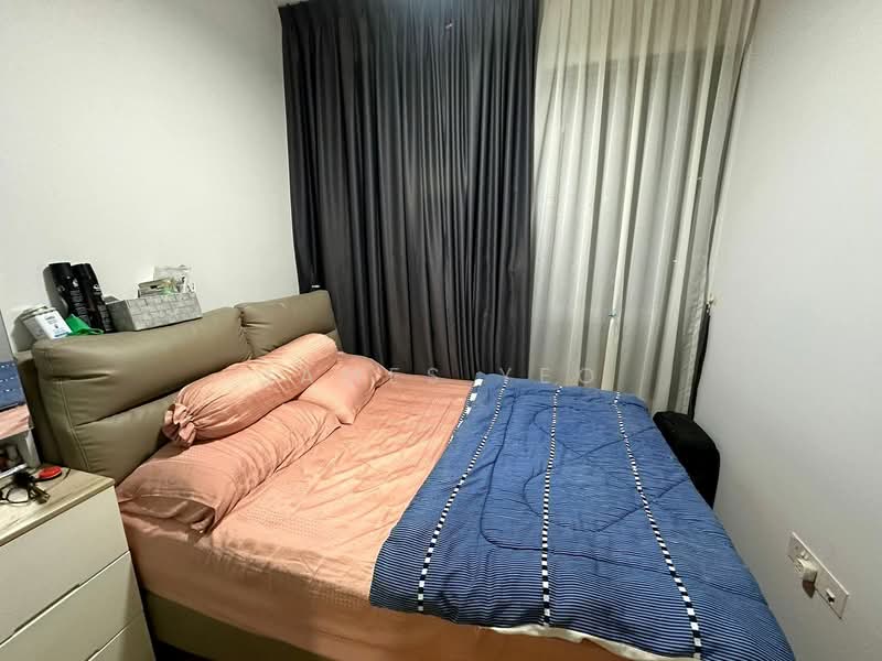 Skies Miltonia, 35 Miltonia Close, 2 Bedrooms, 710 sqft, Condominium For Sale, by James Yeo, 500206421 - Bedroom - PropertyGuru.com.sg