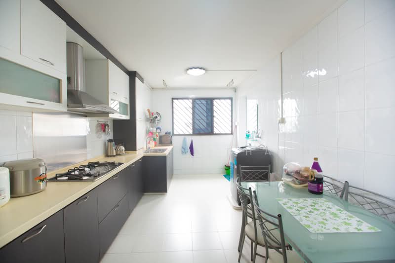 139 Yishun Ring Road, 139 Yishun Ring Road, 2 Bedrooms, 732 sqft, HDB Flat For Sale, by Lim Surya Dharma, 500206426 - Kitchen - PropertyGuru.com.sg