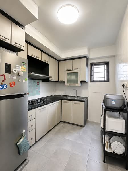 504C Canberra Link, 504C Canberra Link, 3 Bedrooms, 1,184 sqft, HDB Flat For Rent, by Rainbow Fan, 500206433 - Kitchen - PropertyGuru.com.sg
