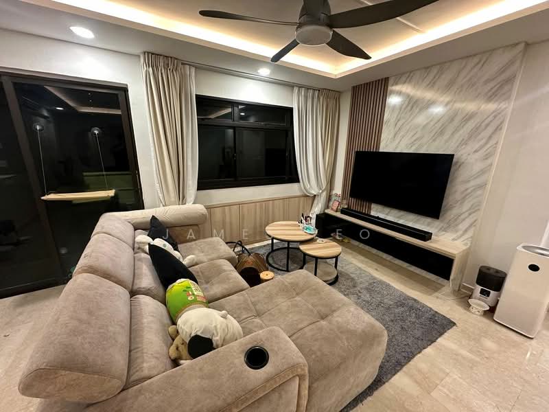 267 Toh Guan Road, 267 Toh Guan Road, 3 Bedrooms, 1,302 sqft, HDB Flat For Sale, by James Yeo, 500206438 - Living Room - PropertyGuru.com.sg