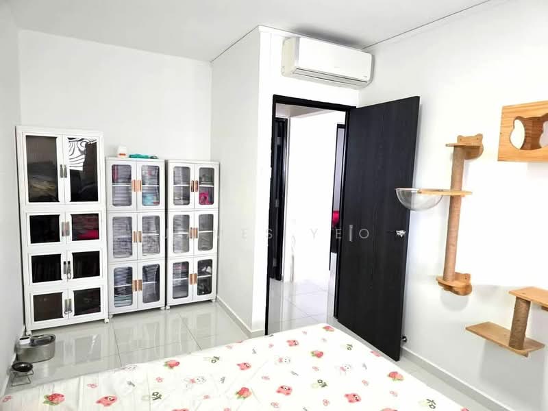 489A Tampines Street 45, 489A Tampines Street 45, 3 Bedrooms, 1,119 sqft, HDB Flat For Sale, by James Yeo, 500206449 - Bedroom - PropertyGuru.com.sg