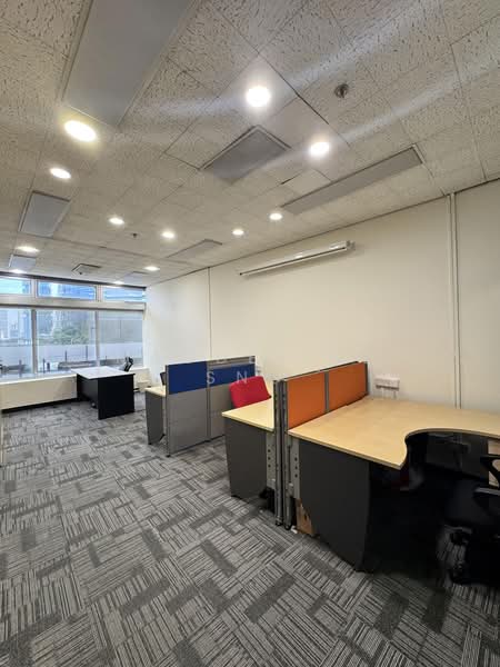 The Plaza, 7500A Beach Road, 302 sqft, Office For Sale, by Magdeline Sng, 500206450 - Interior - CommercialGuru.com.sg