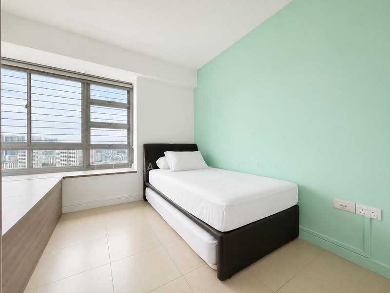 416 Clementi Avenue 1, 416 Clementi Avenue 1, 3 Bedrooms, 1,066 sqft, HDB Flat For Sale, by Ethan Chong, 500206452 - Bedroom - PropertyGuru.com.sg
