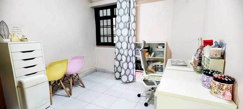 519 Woodlands Drive 14, 519 Woodlands Drive 14, 3 Bedrooms, 1,119 sqft, HDB Flat For Sale, by James Yeo, 500206456 - Study - PropertyGuru.com.sg