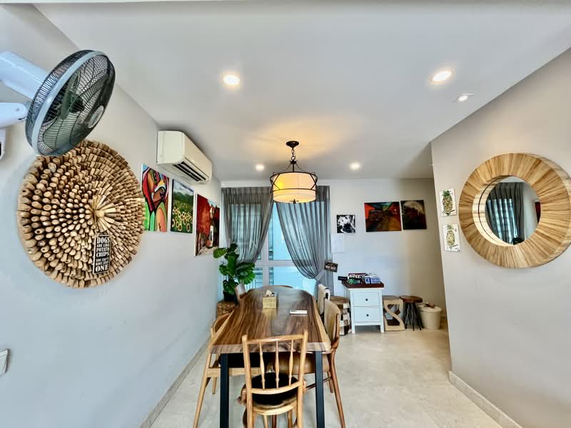 Eight Riversuites, 2 Whampoa East, 3 Bedrooms, 1,195 sqft, Condominium For Sale, by Winnie Wu, 500206466 - Dining Room - PropertyGuru.com.sg
