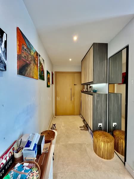 Eight Riversuites, 2 Whampoa East, 3 Bedrooms, 1,195 sqft, Condominium For Sale, by Winnie Wu, 500206466 - Entrance - PropertyGuru.com.sg