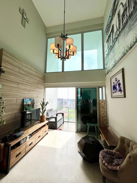 Eight Riversuites, 2 Whampoa East, 3 Bedrooms, 1,195 sqft, Condominium For Sale, by Winnie Wu, 500206466 - Living Room - PropertyGuru.com.sg