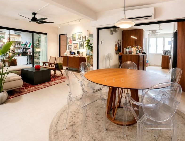 13 Toh Yi Drive, 13 Toh Yi Drive, 3 Bedrooms, 1,119 sqft, HDB Flat For Sale, by James Yeo, 500206476 - Living Room - PropertyGuru.com.sg