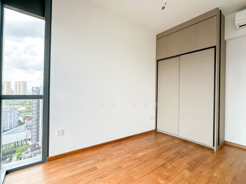 Verticus, 3 Jalan Kemaman, 3 Bedrooms, 936 sqft, Condominium For Sale, by Dean Kam, 500206485 - Bedroom - PropertyGuru.com.sg