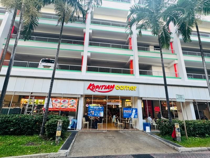 438A Sengkang West Avenue, 438A Sengkang West Avenue, 2 Bedrooms, 742 sqft, HDB Flat For Sale, by Robin Chan, 500206507 - Stand alone Coffeeshop within short walking distance - PropertyGuru.com.sg
