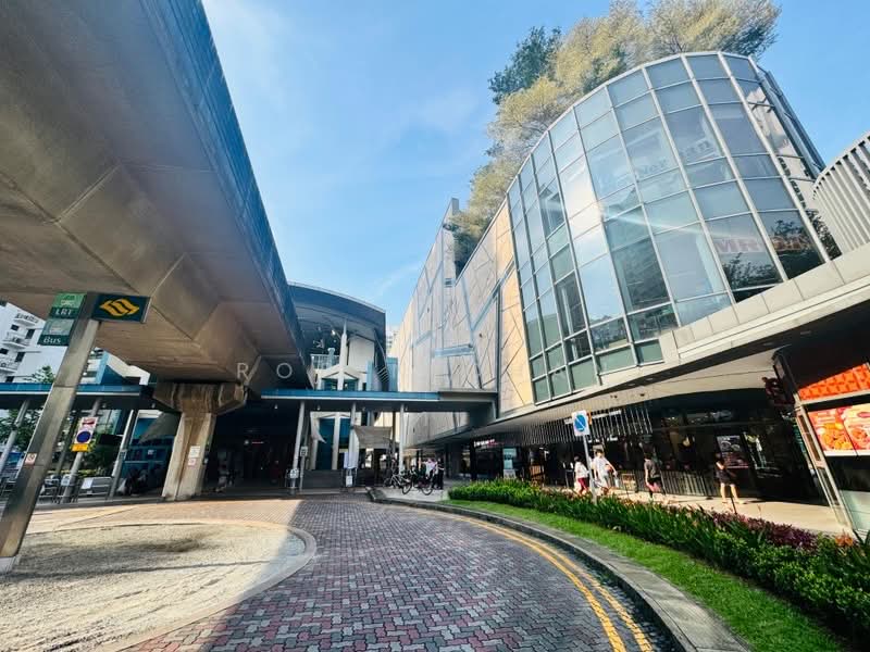 438A Sengkang West Avenue, 438A Sengkang West Avenue, 2 Bedrooms, 742 sqft, HDB Flat For Sale, by Robin Chan, 500206507 - Stone throw to Seletar Mall and MRT - PropertyGuru.com.sg
