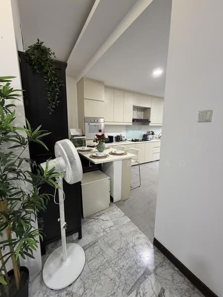 Apollo Gardens, Upper Changi Road, Room Rental, 280 sqft, Apartment For Rent, by Angelina Tao, 500206522 - Kitchen - PropertyGuru.com.sg