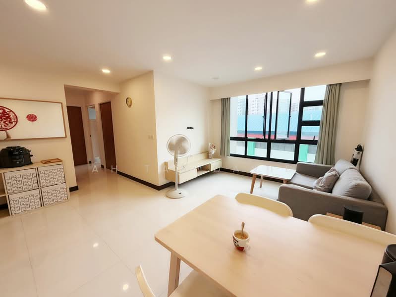 120B Punggol Edge, 120B Edgedale Plains, 3 Bedrooms, 1,001 sqft, HDB Flat For Sale, by Ah Tas David, 500206535 - Living Room - PropertyGuru.com.sg