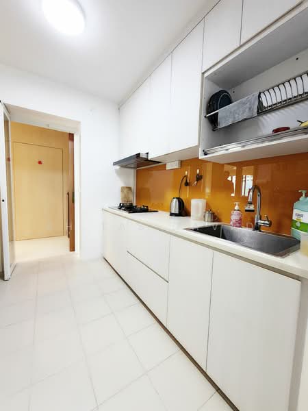 120B Punggol Edge, 120B Edgedale Plains, 3 Bedrooms, 1,001 sqft, HDB Flat For Sale, by Ah Tas David, 500206535 - Kitchen - PropertyGuru.com.sg