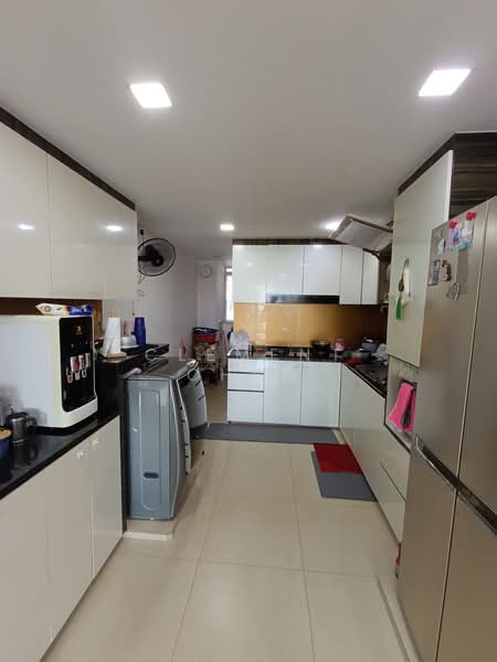 Eunos Park, 5 Kampong Eunos, 3 Bedrooms, 1,679 sqft, Condominium For Sale, by Clement Chew, 500206551 - Kitchen - PropertyGuru.com.sg