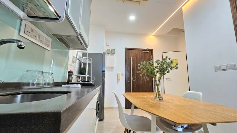 Novena Regency, 275 Thomson Road, 2 Bedrooms, 495 sqft, Condominium For Sale, by Roy Low, 500206561 - Kitchen - PropertyGuru.com.sg