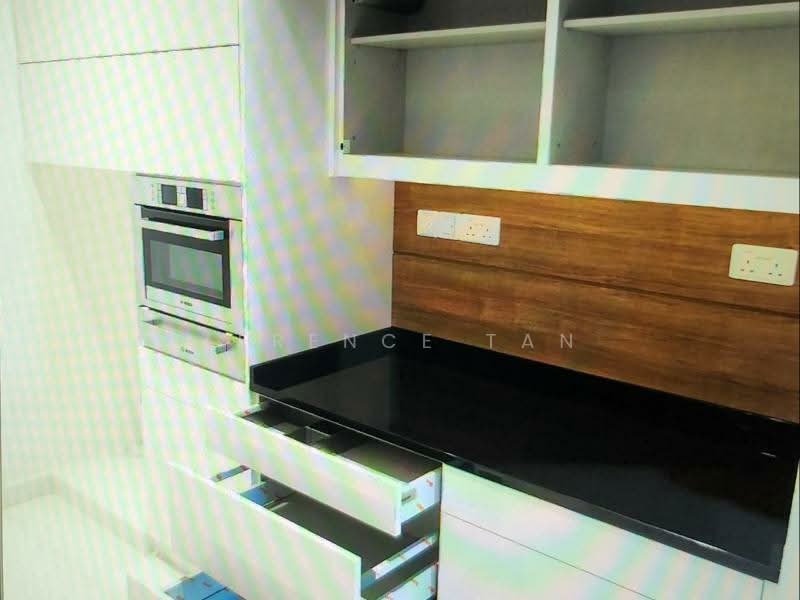 Prime Location ! Move in cond! Mins to Orchard! 1 km to SCGS!, Fernhill / Stevens / Robin / Botanic / Bukit Timah, 9 Bedrooms, 15,794 sqft, Semi-Detached House For Sale, by Terence Tan, 500206572 - Kitchen - PropertyGuru.com.sg