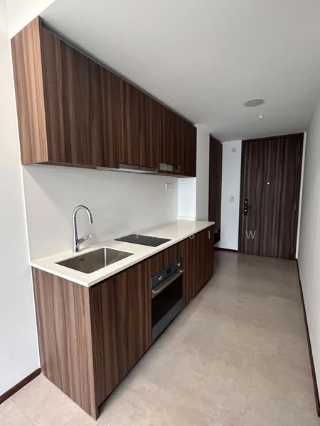 Lentor Modern, 3 Lentor Central, 1 Bedroom, 527 sqft, Condominium For Rent, by Mervin Siow, 500206573 - Kitchen - PropertyGuru.com.sg