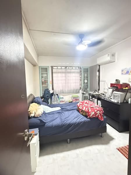 123E Rivervale Drive, 123E Rivervale Drive, 3 Bedrooms, 1,237 sqft, HDB Flat For Sale, by Chloe Chang, 500206577 - Bedroom - PropertyGuru.com.sg