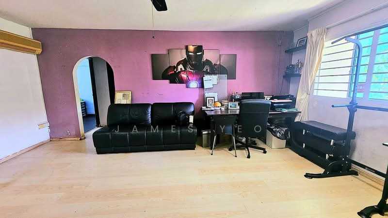 138 Potong Pasir Avenue 3, 138 Potong Pasir Avenue 3, 3 Bedrooms, 1,195 sqft, HDB Flat For Sale, by James Yeo, 500206584 - Living Room - PropertyGuru.com.sg