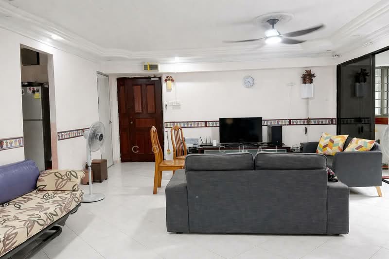 682A Jurong West Central 1, 682A Jurong West Central 1, 3 Bedrooms, 1,238 sqft, HDB Flat For Sale, by Nicole Chai, 500206590 - Living Room - PropertyGuru.com.sg