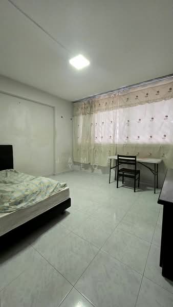 421 Serangoon Central, 421 Serangoon Central, 3 Bedrooms, 1,109 sqft, HDB Flat For Sale, by James Yeo, 500206591 - Bedroom - PropertyGuru.com.sg