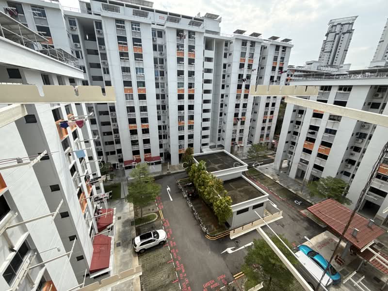 503 Bukit Batok Street 52, 503 Bukit Batok Street 52, 2 Bedrooms, 689 sqft, HDB Flat For Sale, by Derrick Goh, 500206594 - Exterior - PropertyGuru.com.sg
