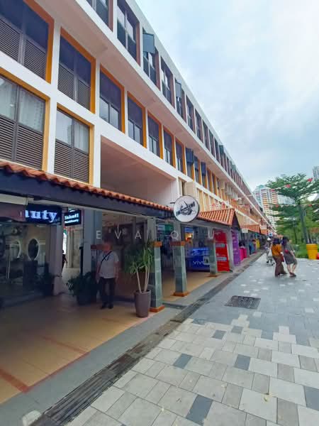 BLK 183 Toa Payoh Central, Toa payoh Central, 500 sqft, Shop / Shophouse For Rent, by Eva Qiu, 500206606 - Exterior - CommercialGuru.com.sg