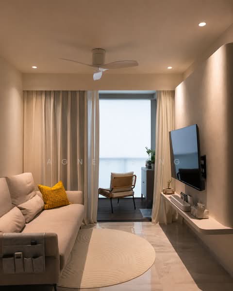 Affinity At Serangoon, , 2 Bedrooms, 762 sqft, Condominium For Sale, by Agnes Seng, 500206611 - Living Room - PropertyGuru.com.sg