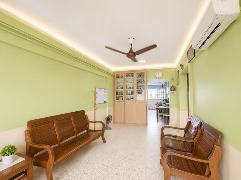 440 Ang Mo Kio Avenue 10, 440 Ang Mo Kio Avenue 10, 2 Bedrooms, 721 sqft, HDB Flat For Sale, by Charles Ong, 500206618 - Living Room - PropertyGuru.com.sg