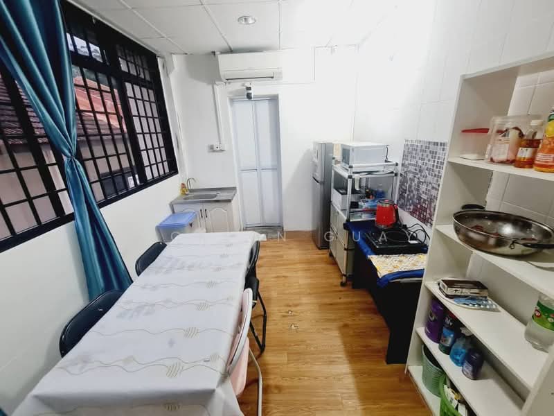 Common room for rent in Farrer Park area! 030, , Room Rental, 95 sqft, Walk-up Apartment For Rent, by Nickson Guay, 500206632 - Kitchen - PropertyGuru.com.sg