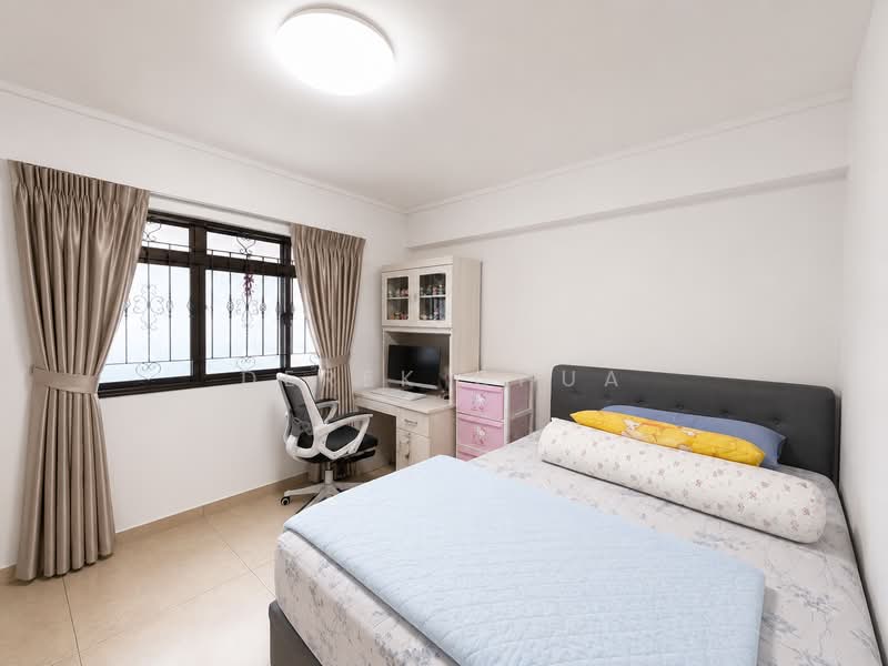 645 Jurong West Street 61, 645 Jurong West Street 61, 3 Bedrooms, 1,087 sqft, HDB Flat For Sale, by Derek Chua, 500206647 - Bedroom - PropertyGuru.com.sg