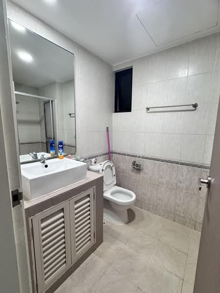 Eastpoint Green, 1 Simei Street 3, Room Rental, 100 sqft, Condominium For Rent, by Ingrid Suwandi, 500206660 - Bathroom - PropertyGuru.com.sg