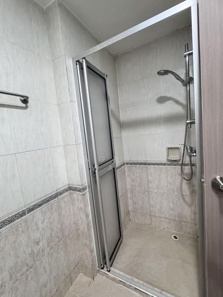 Eastpoint Green, 1 Simei Street 3, Room Rental, 100 sqft, Condominium For Rent, by Ingrid Suwandi, 500206660 - Bathroom - PropertyGuru.com.sg