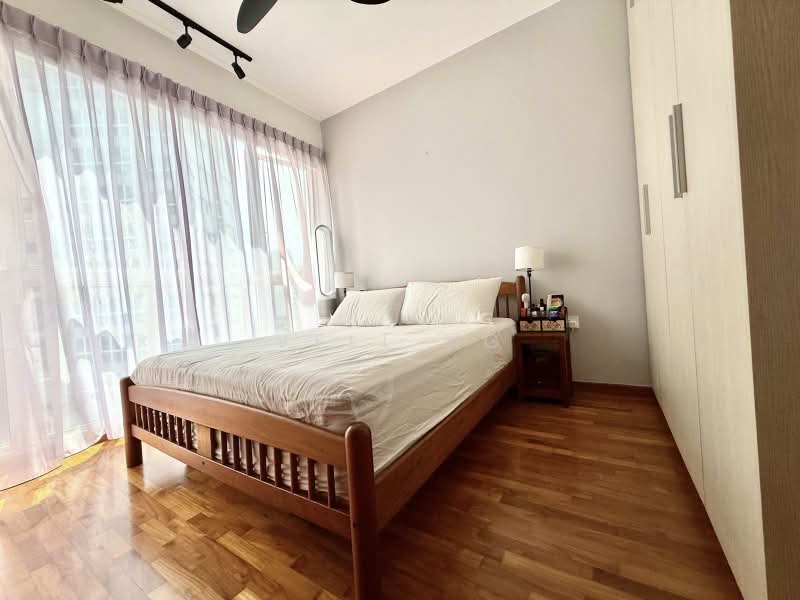 Waterview, 75 Tampines Avenue 1, 2 Bedrooms, 926 sqft, Condominium For Sale, by Vell Ng, 500206665 - Bedroom - PropertyGuru.com.sg