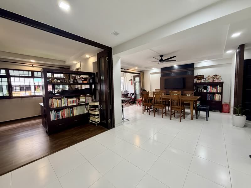 893C Woodlands Drive 50, 893C Woodlands Drive 50, 4 Bedrooms, 1,485 sqft, HDB Flat For Sale, by Eric Ee, 500206681 - Living Room - PropertyGuru.com.sg